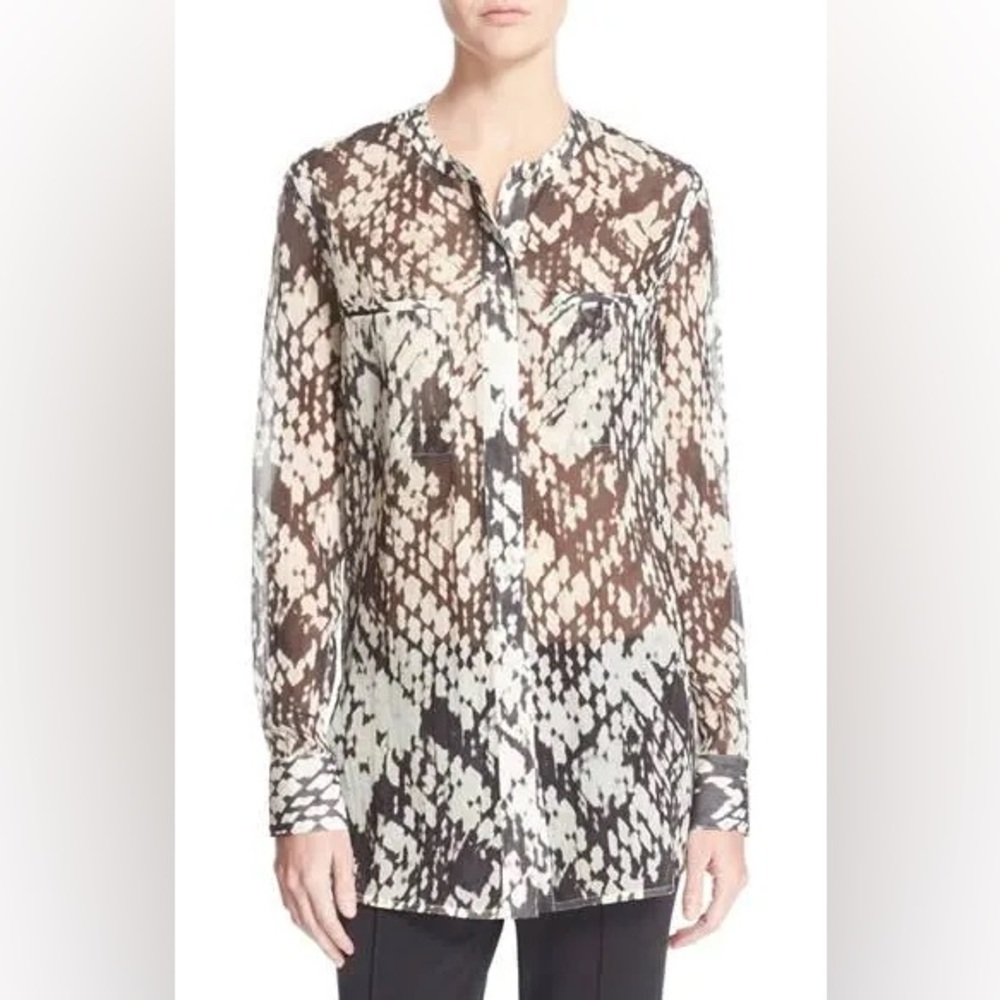 Vince Basketweave 100% Silk Button Down Abstract Printed Blouse Size 10